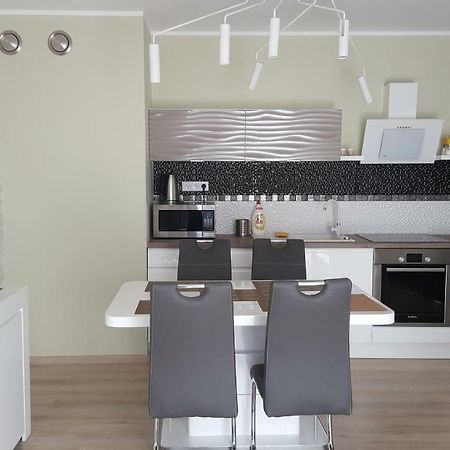 Wroclaw Apartamenty Kepa Mieszczanska المظهر الخارجي الصورة