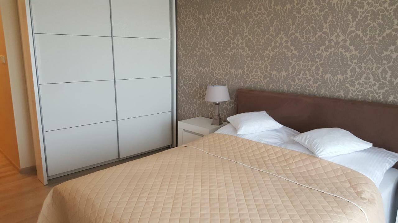 Wroclaw Apartamenty Kepa Mieszczanska المظهر الخارجي الصورة