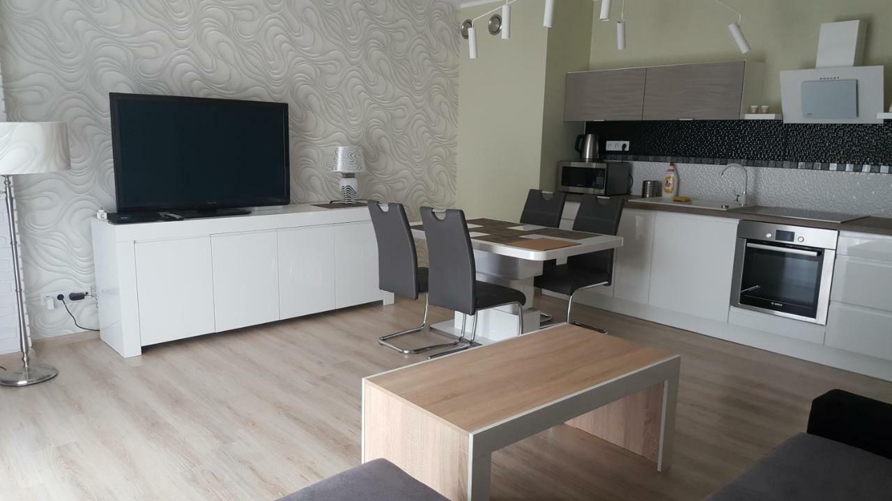Wroclaw Apartamenty Kepa Mieszczanska المظهر الخارجي الصورة