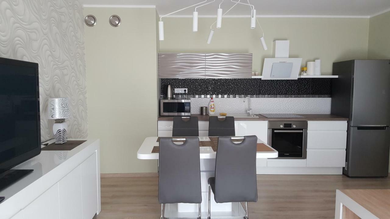 Wroclaw Apartamenty Kepa Mieszczanska المظهر الخارجي الصورة
